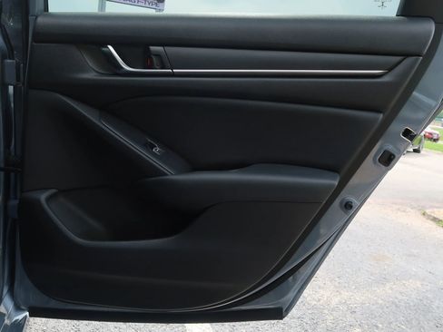 Used 2022 Honda Accord Sport image 43