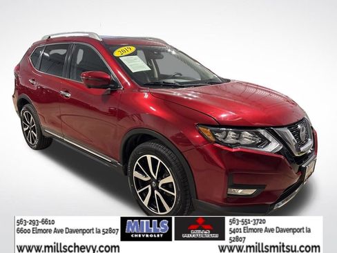 Used 2019 Nissan Rogue SL w/ Premium Package AWD/4WD image 3