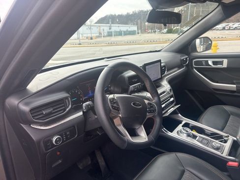 Used 2022 Ford Explorer Timberline image 13