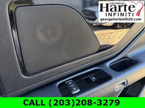 Used 2022 Lincoln Aviator AWD w/ Premium Package image 19