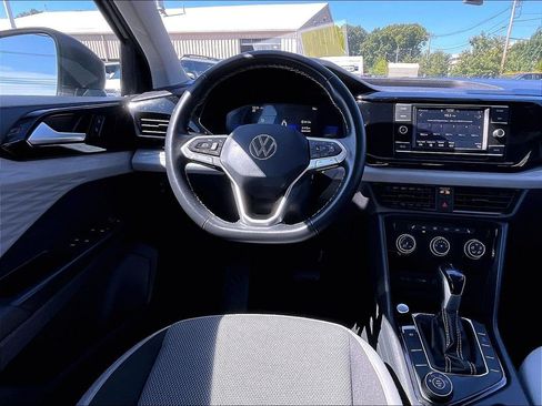 Used 2023 Volkswagen Taos S w/ Driver Assistance Package AWD/4WD image 17