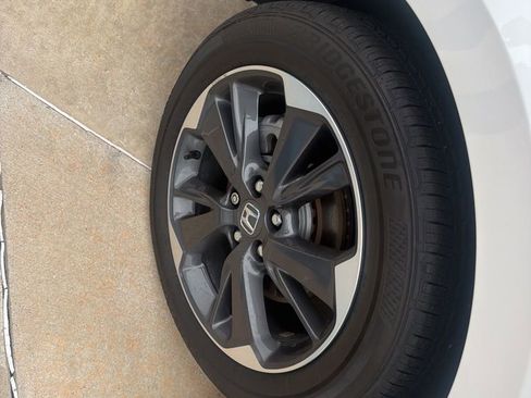 Used 2024 Honda Odyssey Elite image 20