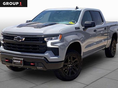 Used 2024 Chevrolet Silverado 1500 LT Trail Boss w/ Protection Package AWD/4WD image 1