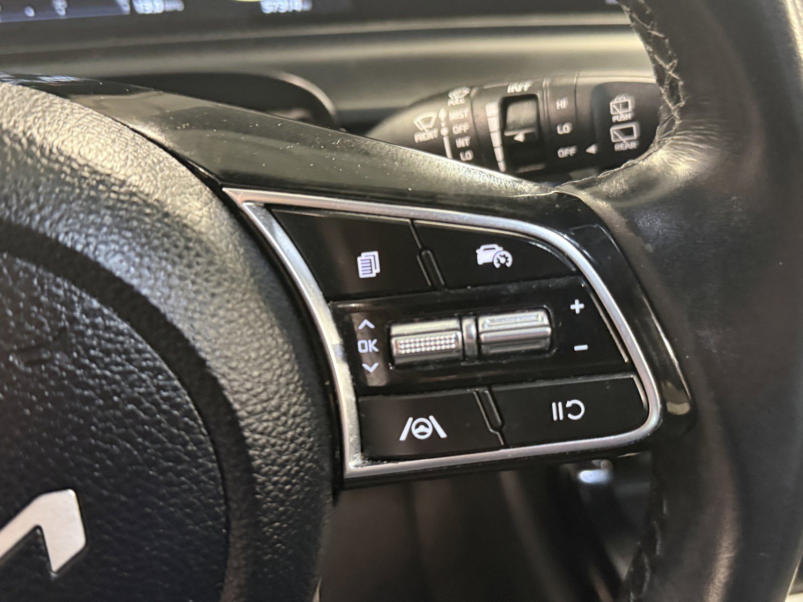 Used 2024 Kia Seltos S AWD/4WD image 23
