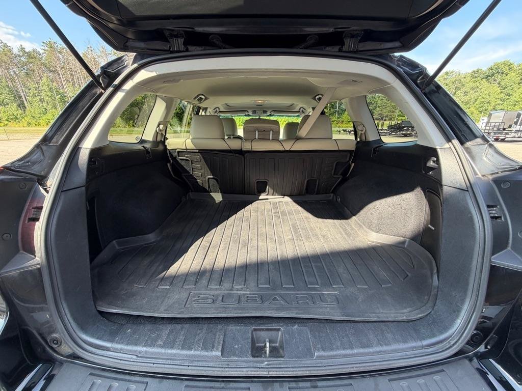 Used 2013 Subaru Outback 2.5i Limited w/ Moonroof Pkg AWD/4WD image 16