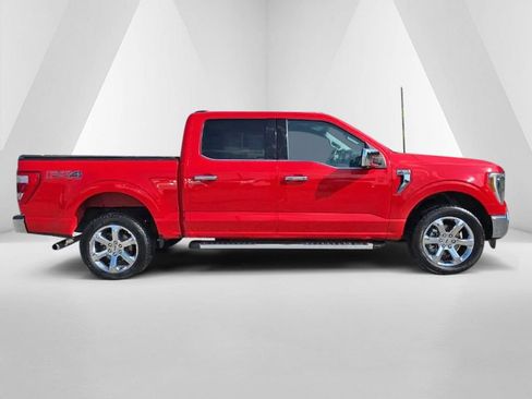 Used 2022 Ford F150 Lariat w/ Equipment Group 502A High AWD/4WD image 4