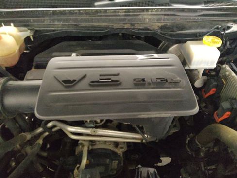 Used 2022 RAM 1500 Big Horn AWD/4WD image 30