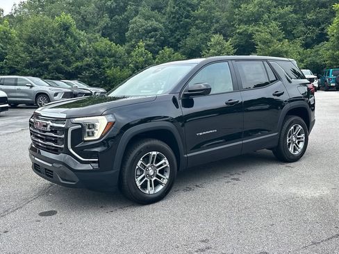 New 2026 GMC Terrain Elevation w/ Technology Package II FWD image 2