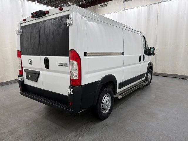 Used 2025 RAM ProMaster 2500 w/ U-Haul Equipment Group FWD image 6