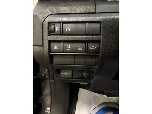 New 2025 Toyota Tacoma 4x4 Double Cab image 28