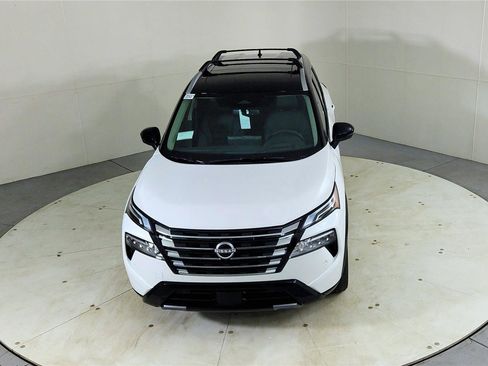 New 2026 Nissan Rogue Platinum w/ Platinum Premium Package image 14