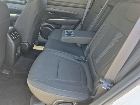 Used 2025 Hyundai Tucson SEL AWD/4WD image 17