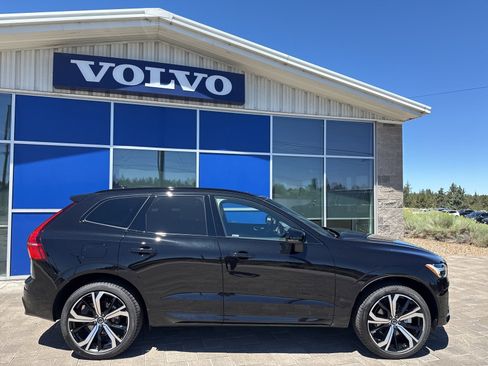 Certified 2025 Volvo XC60 B5 Ultra w/ Protection Package Premier image 5