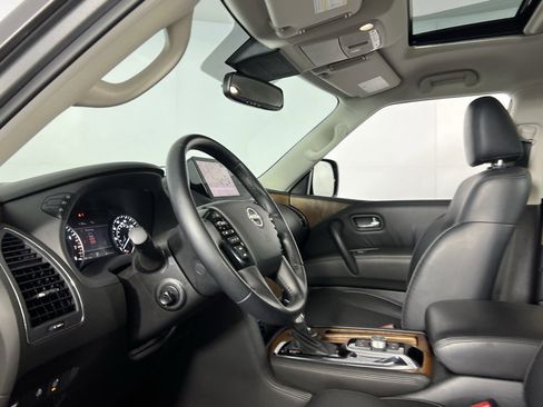 Used 2024 Nissan Armada SL image 21