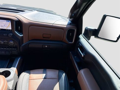 Used 2021 Chevrolet Silverado 3500 High Country image 24