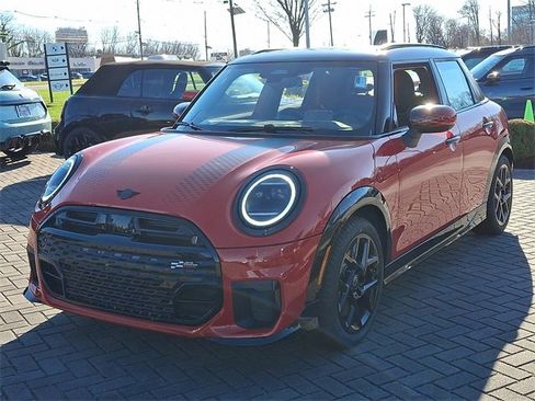 New 2026 MINI Cooper S image 2
