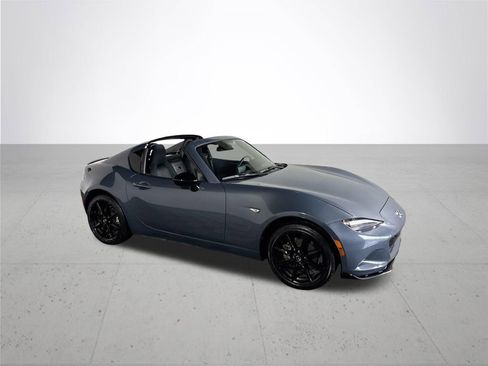 Used 2021 MAZDA MX-5 Miata RF Club RWD image 4