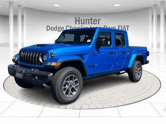New 2025 Jeep Gladiator Sport video 1
