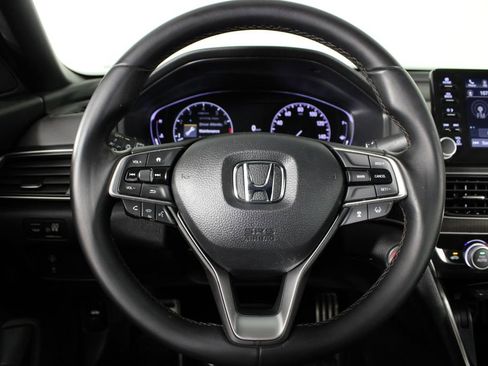 Used 2020 Honda Accord Sport image 8