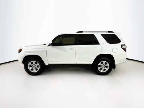 Used 2021 Toyota 4Runner SR5 RWD image 5