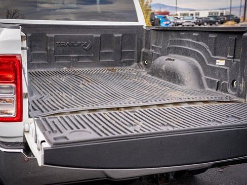 Used 2024 RAM 2500 Big Horn image 10