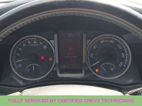 Used 2019 Toyota Tacoma SR5 image 28