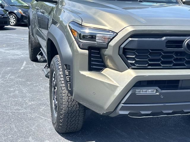 Used 2024 Toyota Tacoma TRD Off-Road w/ TRD Off Road Premium Package AWD/4WD image 10