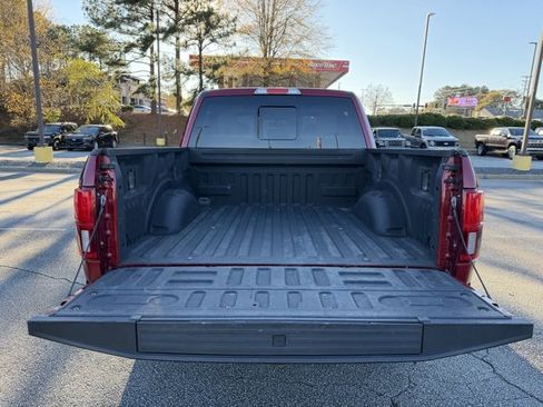 Used 2018 Ford F150 Lariat w/ Equipment Group 502A Luxury image 6