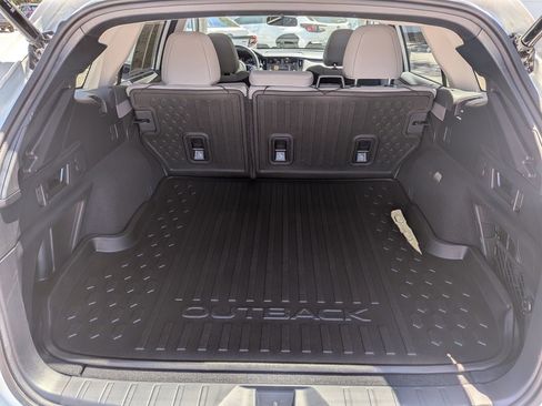 Used 2025 Subaru Outback Premium image 14
