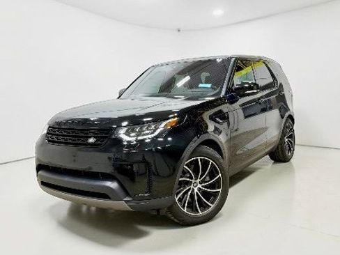 Used 2017 Land Rover Discovery SE AWD/4WD image 16