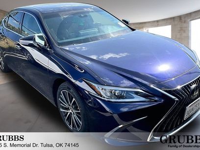 Used 2022 Lexus ES 350 w/ Premium Package