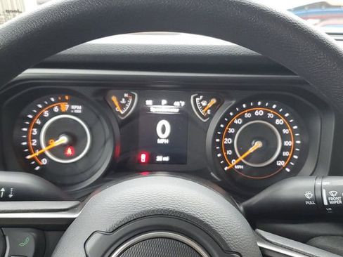 New 2026 Jeep Gladiator Sport image 7