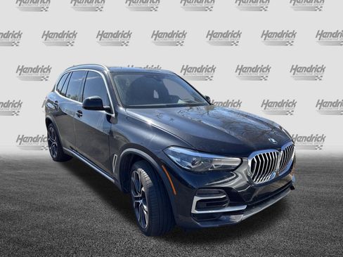 Certified 2023 BMW X5 sDrive40i w/ Premium Package image 3