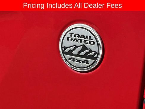 Used 2019 Jeep Wrangler Sport AWD/4WD image 12