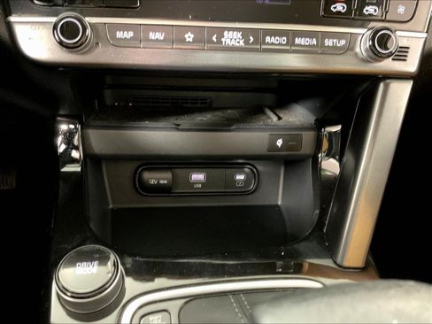 Used 2024 Kia Seltos SX AWD/4WD image 16