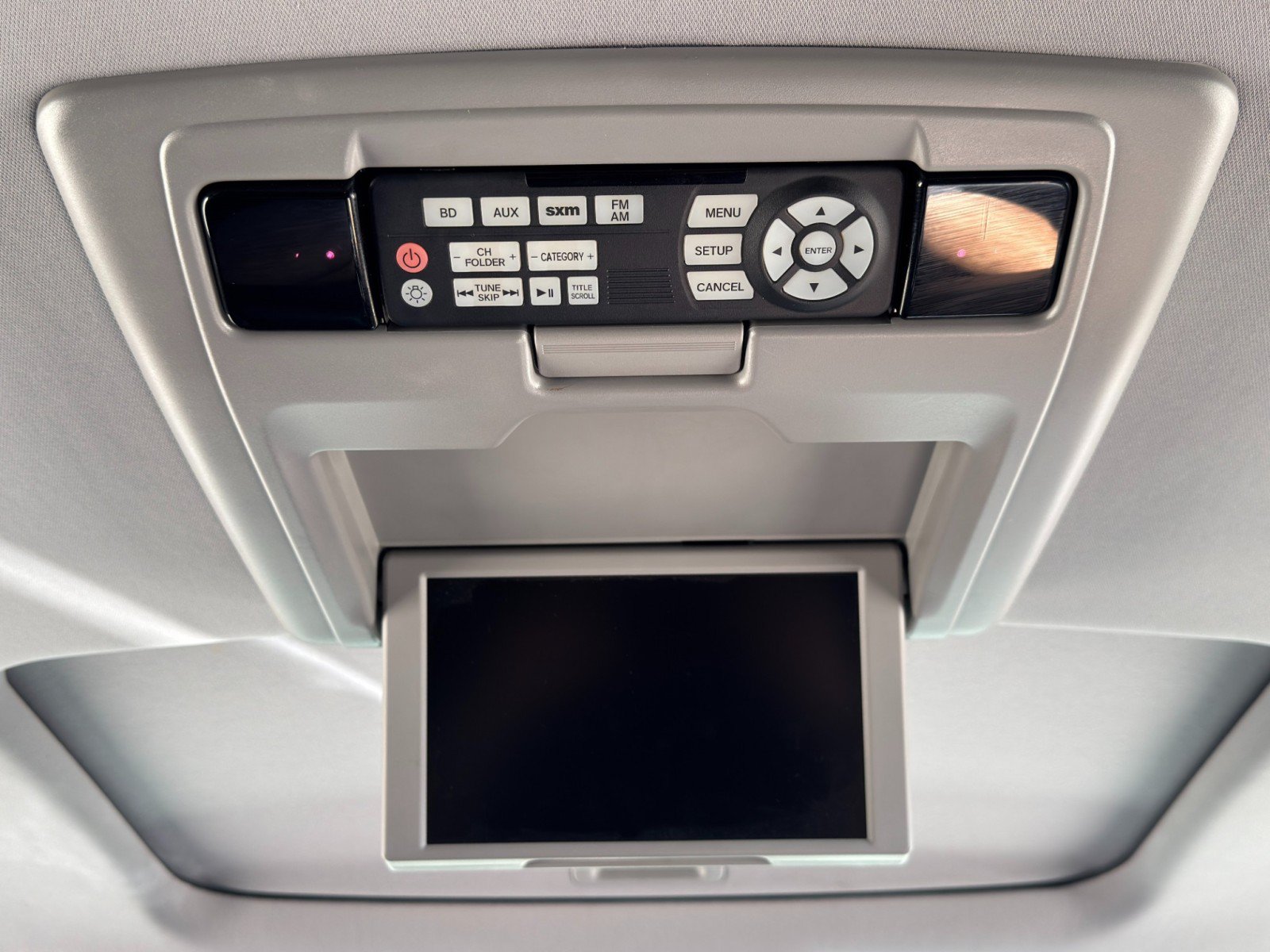 Used 2017 Honda Pilot Touring image 33