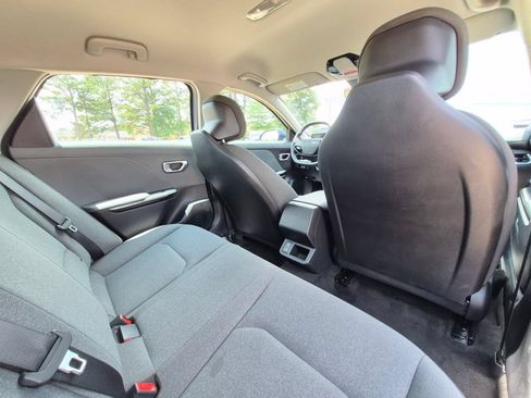 Used 2025 Kia K4 FWD image 35