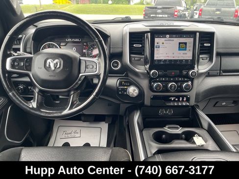 Used 2022 RAM 1500 Laramie w/ Sport Appearance Package AWD/4WD image 7