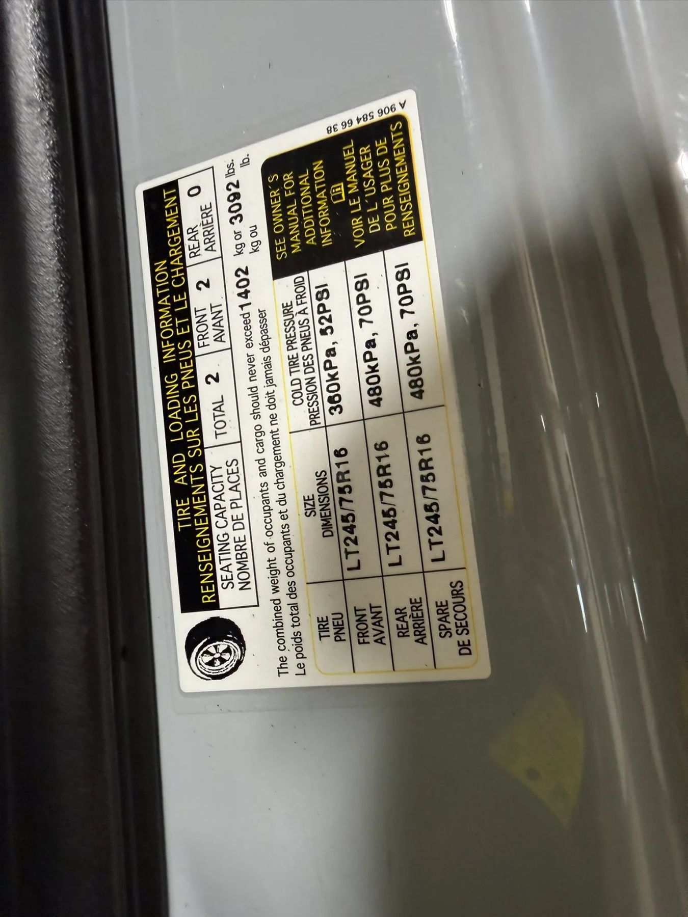 Used 2022 Mercedes-Benz Sprinter 2500 image 60
