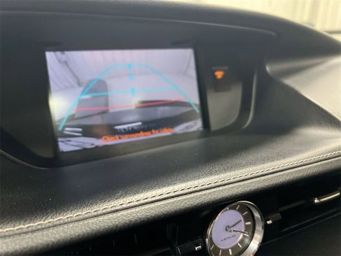 Used 2014 Lexus ES 300h image 14