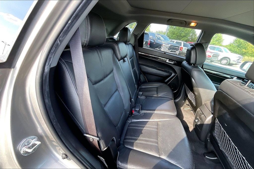 Used 2014 Kia Sorento EX w/ EX V6 Touring Package FWD image 23