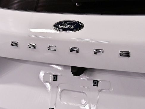 New 2025 Ford Escape Active w/ Cold Weather Package image 10