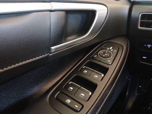 Used 2020 Hyundai Sonata Limited FWD image 18