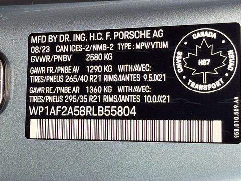 Used 2024 Porsche Macan GTS w/ Premium Plus Package image 45