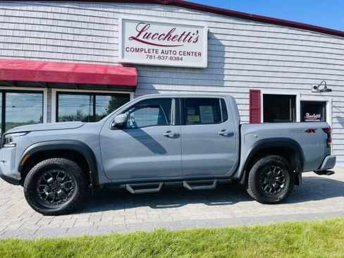 Used 2023 Nissan Frontier PRO-4X w/ Pro-4X Premium Package AWD/4WD image 2