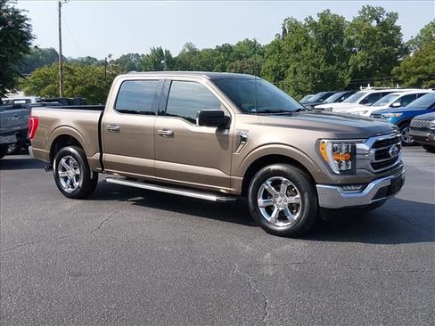 Used 2022 Ford F150 XLT w/ Equipment Group 302A High RWD image 2