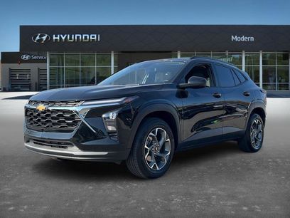 Used 2024 Chevrolet Trax LT w/ Driver Confidence Package