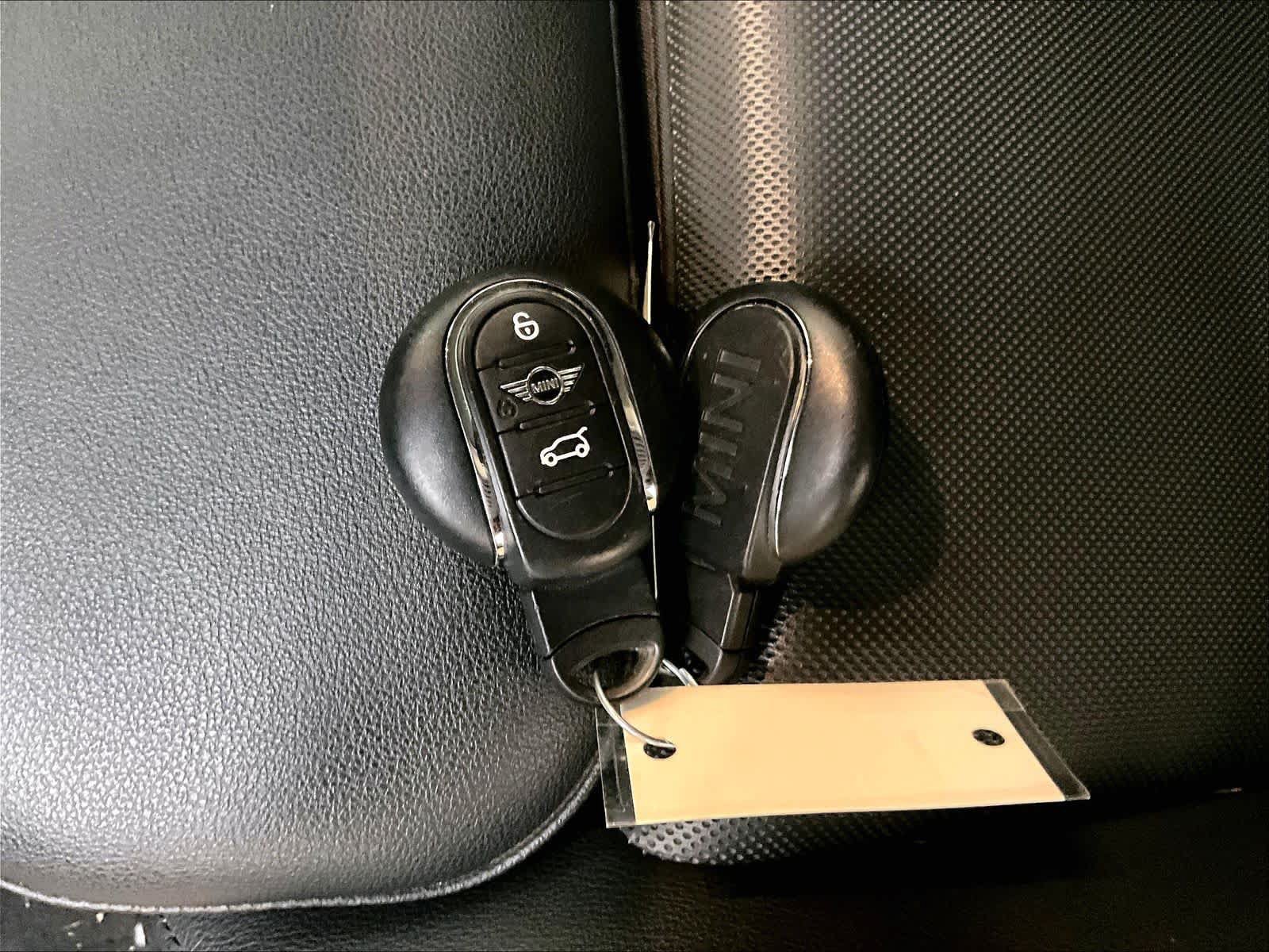 Used 2024 MINI Cooper SE FWD image 12