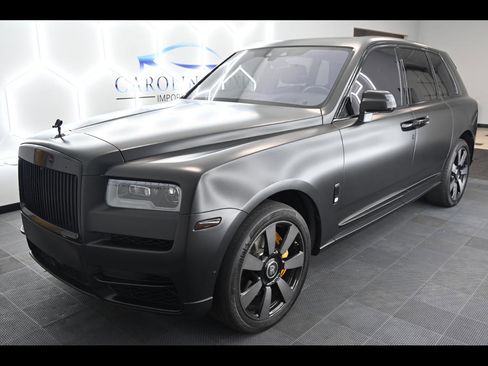 Used 2023 Rolls-Royce Cullinan image 1