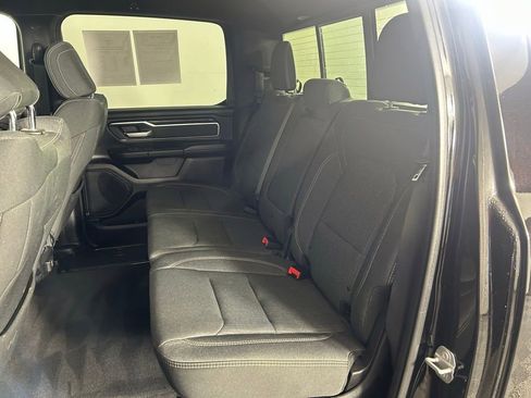 Used 2019 RAM 1500 Big Horn AWD/4WD image 16